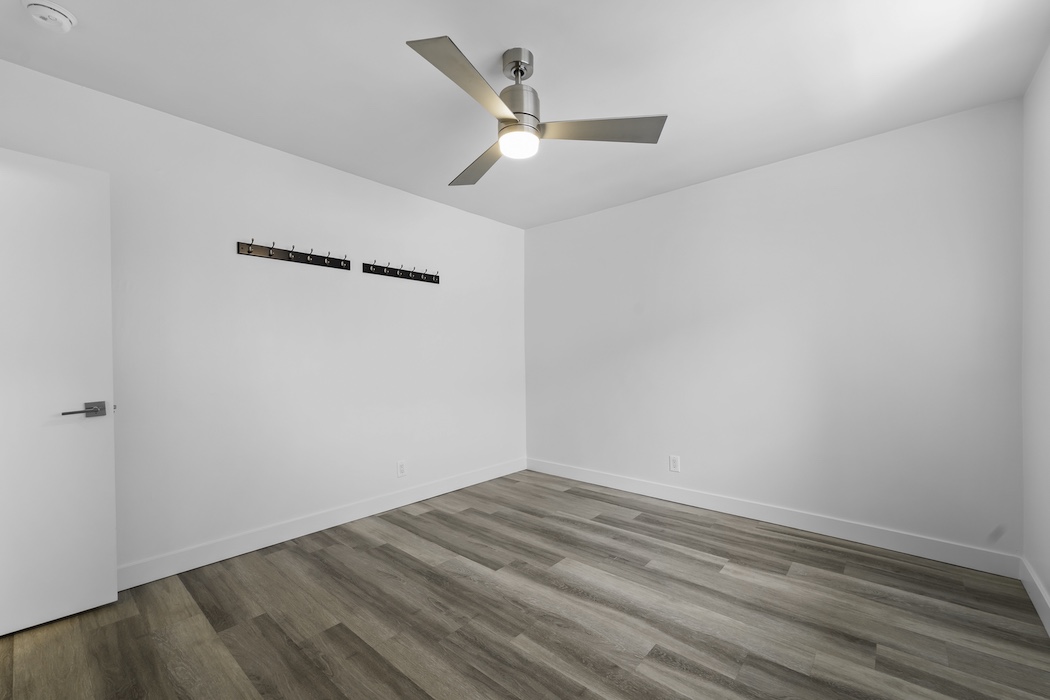 1240 W 30th St — University Park · Los Angeles, view 14 of 23